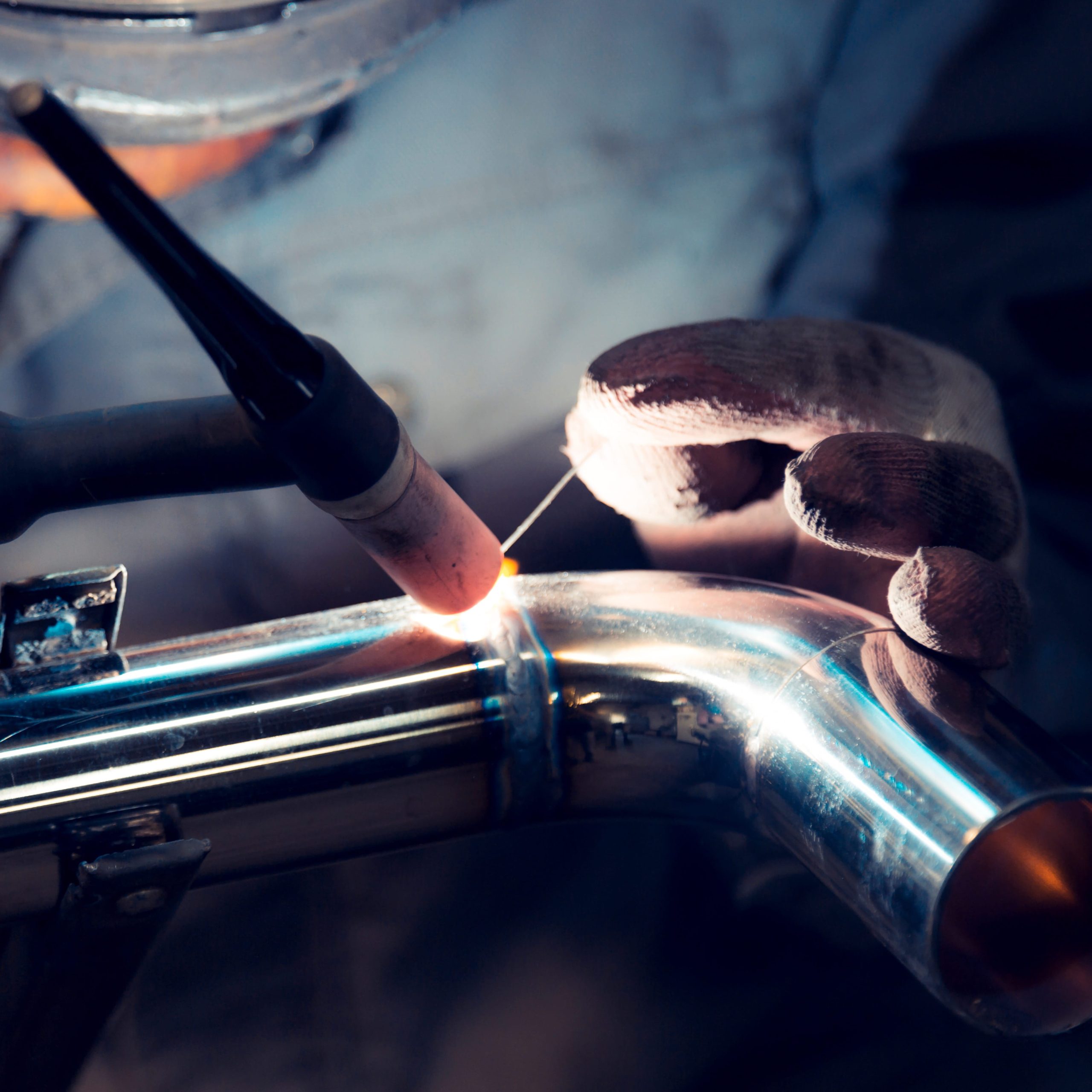 AdobeStock_381256568 - square Close-up-of-metal-welding